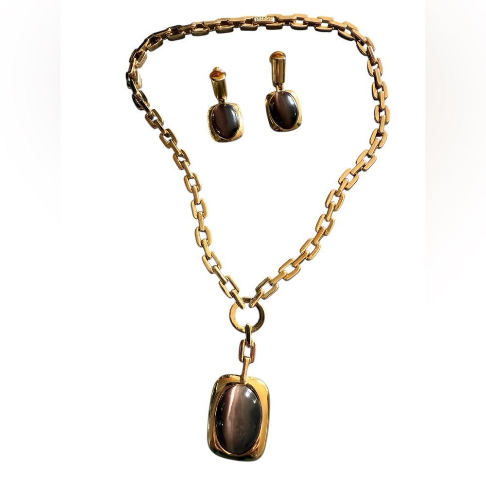St. John Elegant Door Knocker Tiger Eye Clip Earrings & Matching Necklace